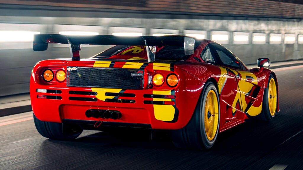 Pink Floyd leģendas McLaren F1 GTR: Vairāk nekā $35 miljoni, neskatoties uz divām avārijām