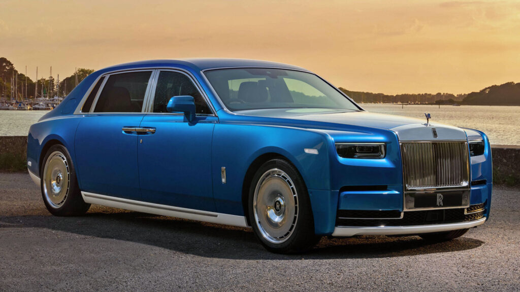 Rolls-Royce Phantom Regatta: Sauszemes Jahta, Kas Pārraksta Luksusa Jēdzienus