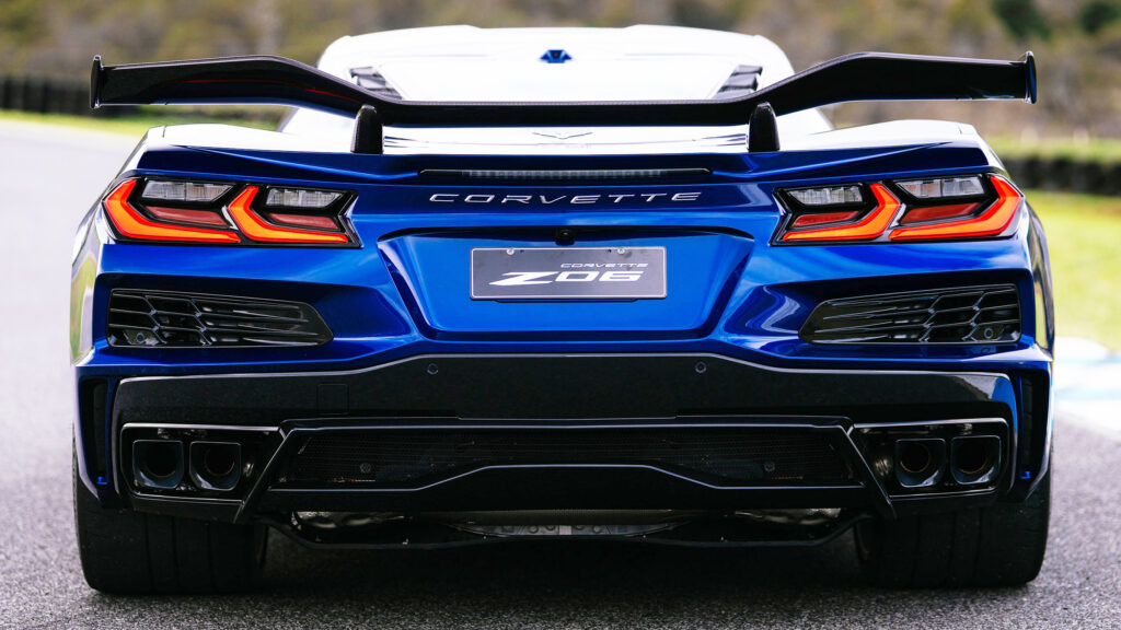 Austrālijas Tirgū Debitē 2027. Gada Chevrolet Corvette Z06: Jauns Interjers un Premium Aprīkojums Standartā