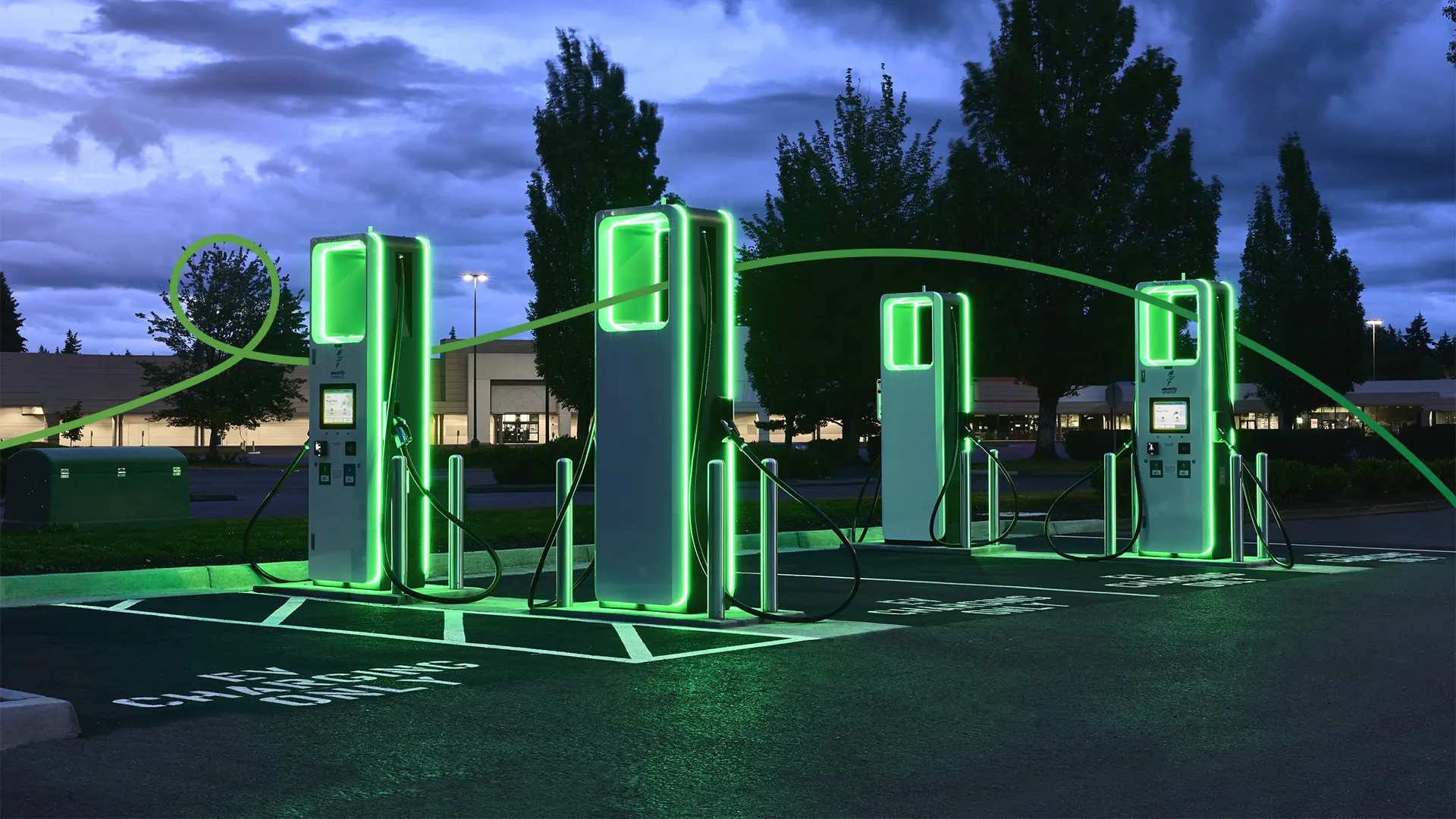 Uzlādē Nākotni Ar Savu Zīmolu: Kā “Electrify America” Atver EV Uzlādes Tīklus Uzņēmumiem